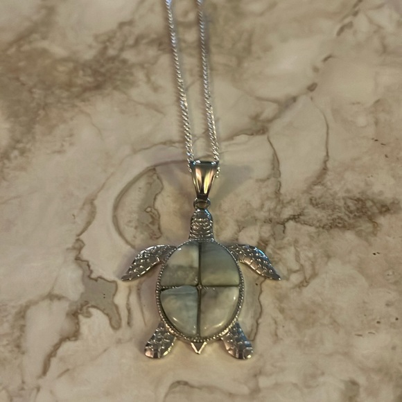 Blue Quartz Turtle Necklace - Picture 1 of 2